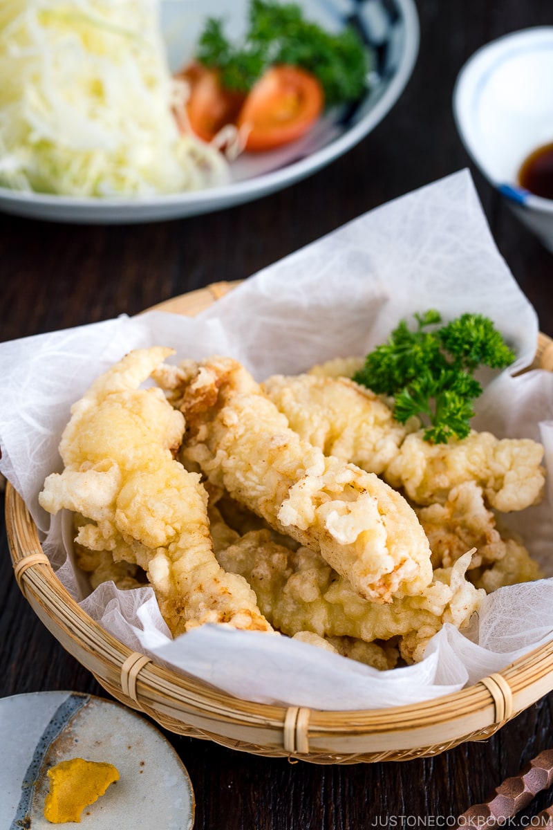 Chicken Tempura (Toriten) served in a bamboo basket.