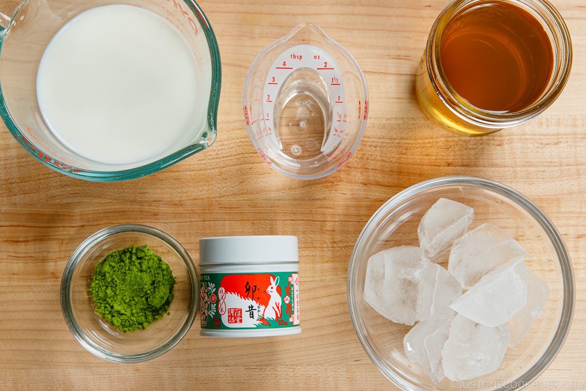 Iced Matcha Latte-Ingredients