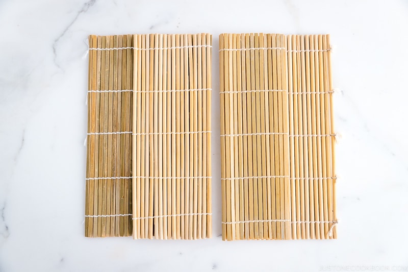 Bamboo sushi mat