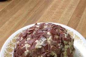 Beef and Cheese Ball