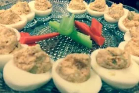 Buffalo Chicken Deviled Eggs